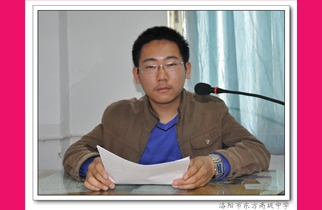 我校2007级应届毕业生姚宏翔同学荣获2010年河南省高考理科状元